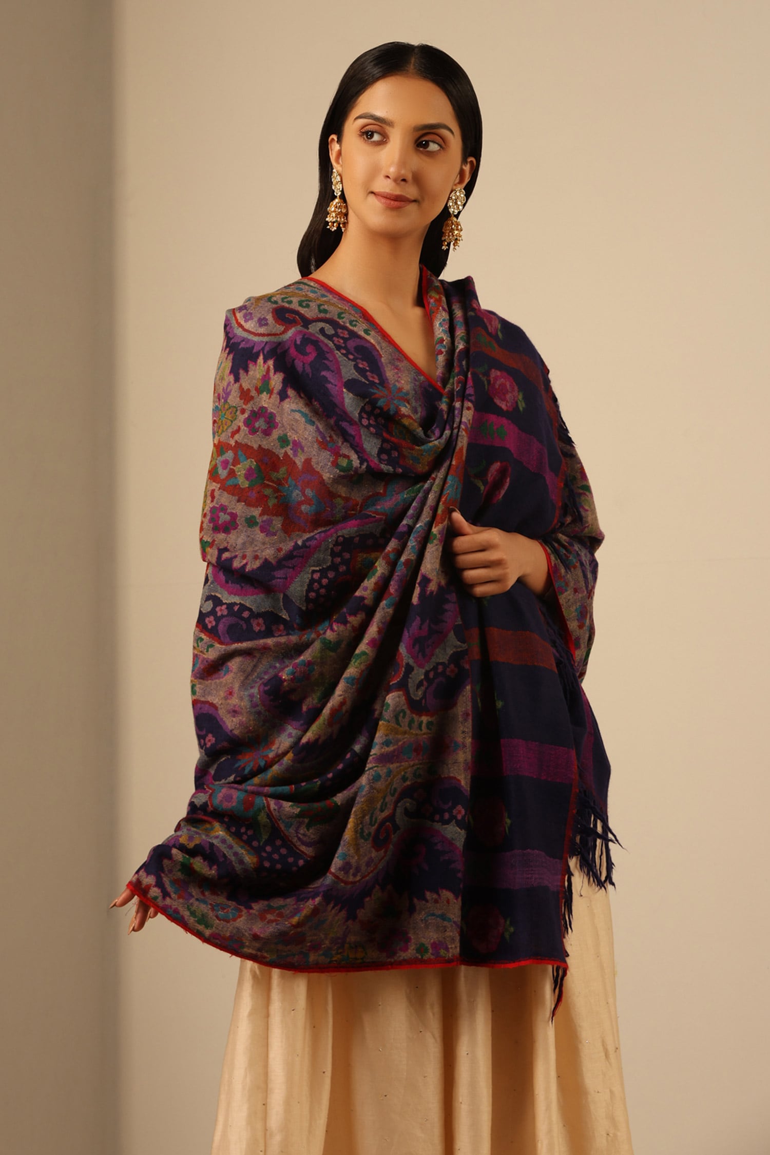 Buy Purple Kani Gregoria Floral Swerve Pattern Pashmina Shawl by DUSALA  Online at Aza Fashions.