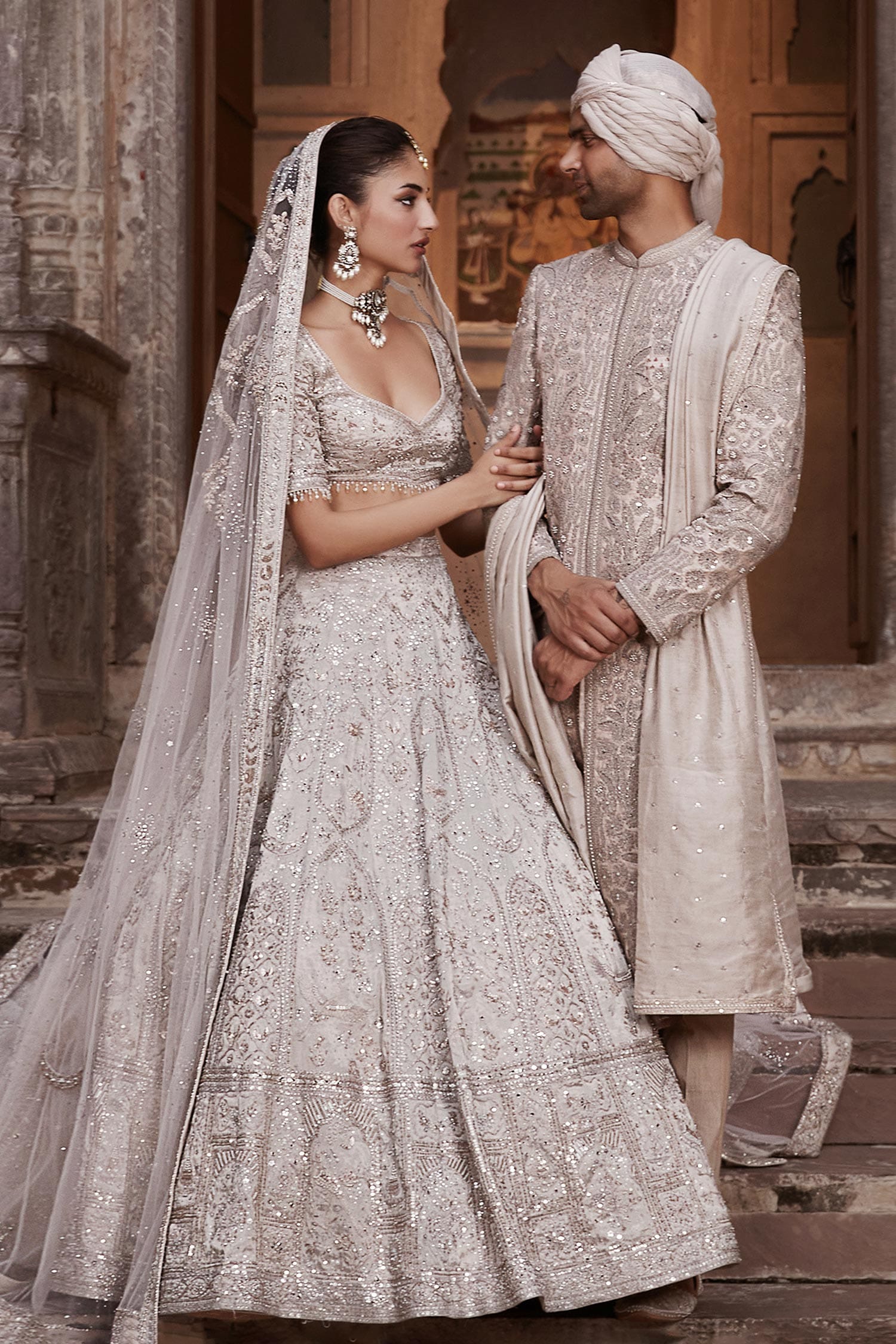 12 gorgeous brides who reinforced our love for veils with lehengas! | Bridal  Wear | Wedding Blog