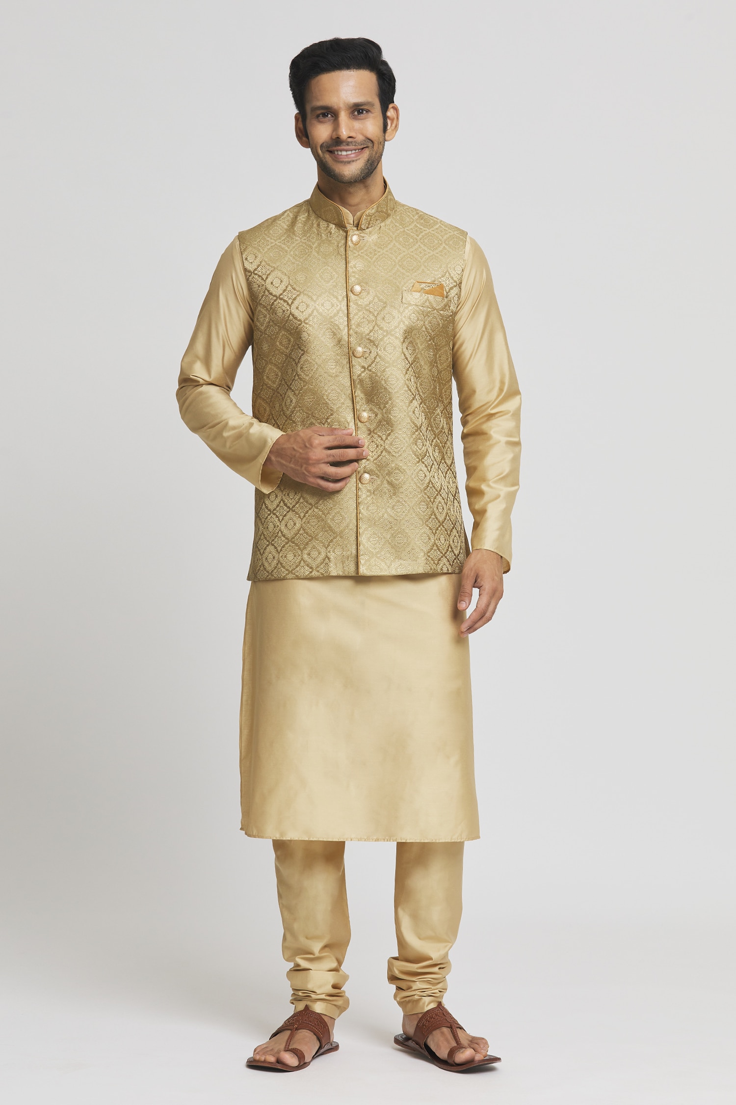 Geometric Woven Bundi Kurta Set 