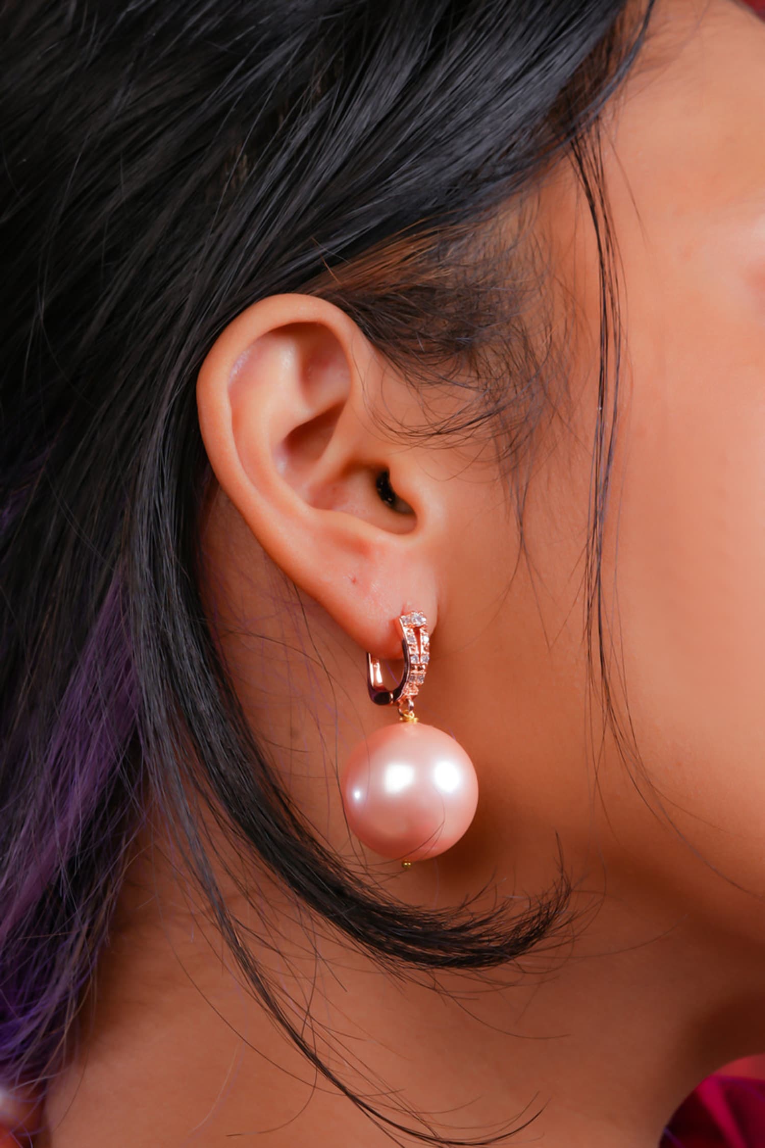 Rose gold deals pink pearl earrings