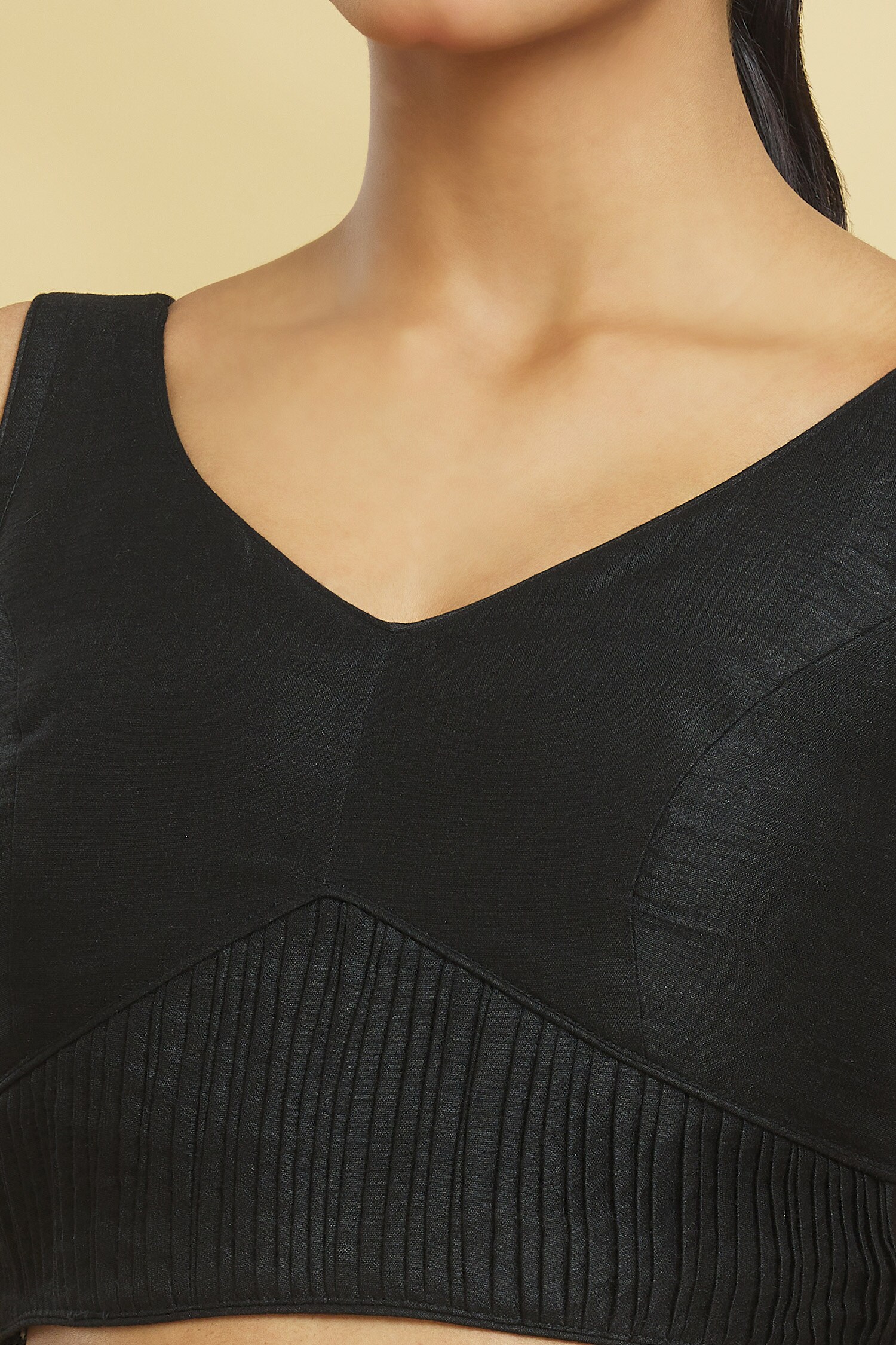 Buy Black Velvet Plain Square Neck Sleeveless Blouse For Women by Nazaakat  by Samara Singh Online at Aza Fashions.