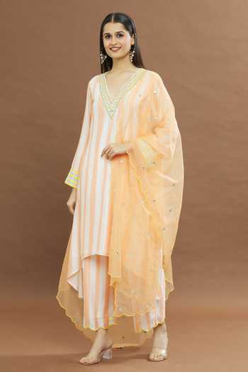 Peach Brocade Kurta Jacket Set With Geometric Print main image 0