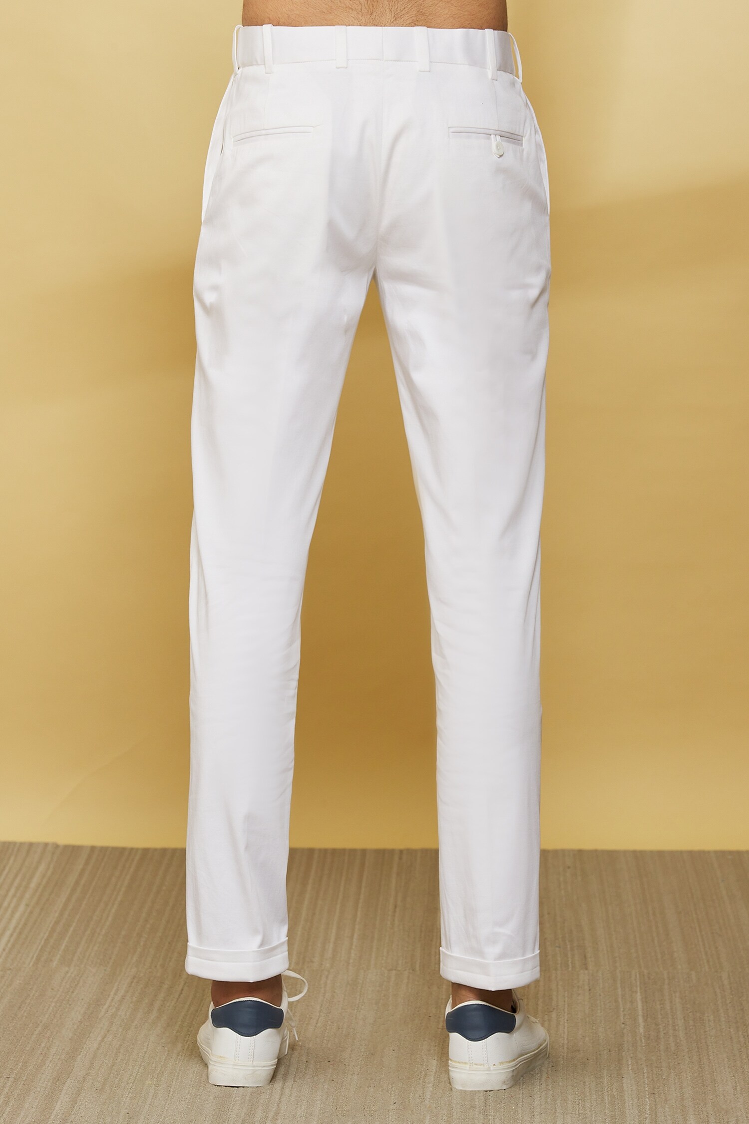 GSOON Slim Fit Men White Trousers - Buy GSOON Slim Fit Men White Trousers  Online at Best Prices in India | Flipkart.com