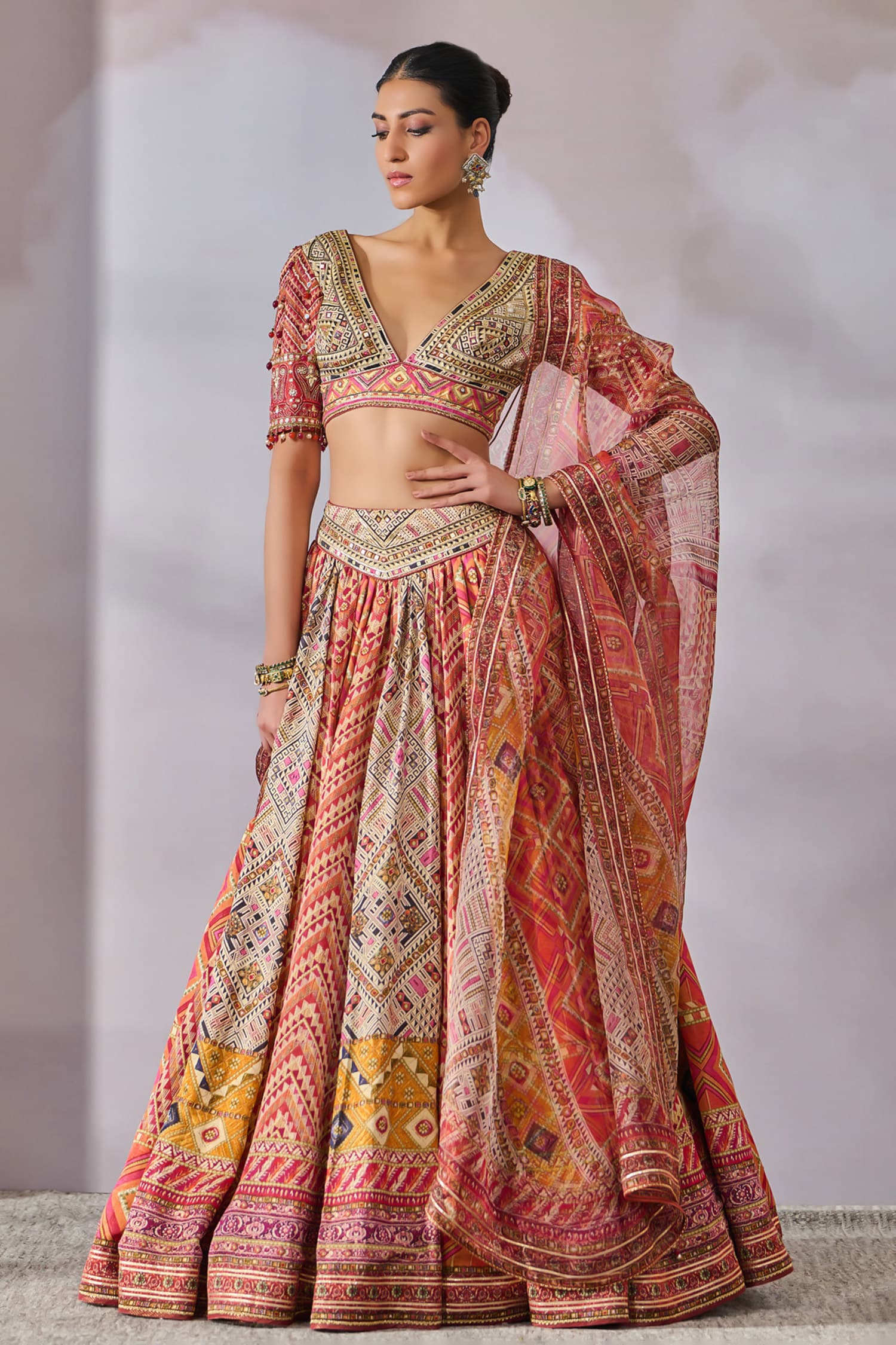Tarun Tahiliani Womens Multicoloured Bridal Lehenga With Blouse, Dupatta &  Veil in Surat at best price by Shree Sai Creation - Justdial