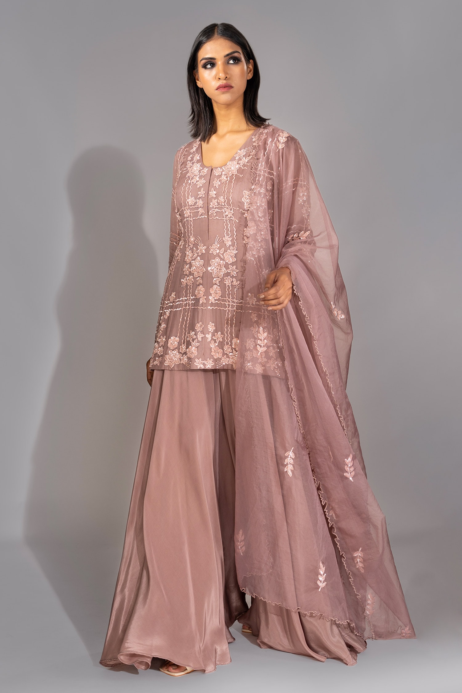 Buy Pink Kurta And Dupatta Organza Hand Embroidered Sequins Blunt ...