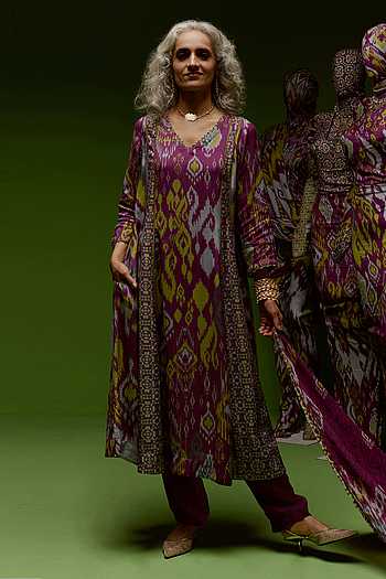 Naira Ikat Print Kurta Pant Set
