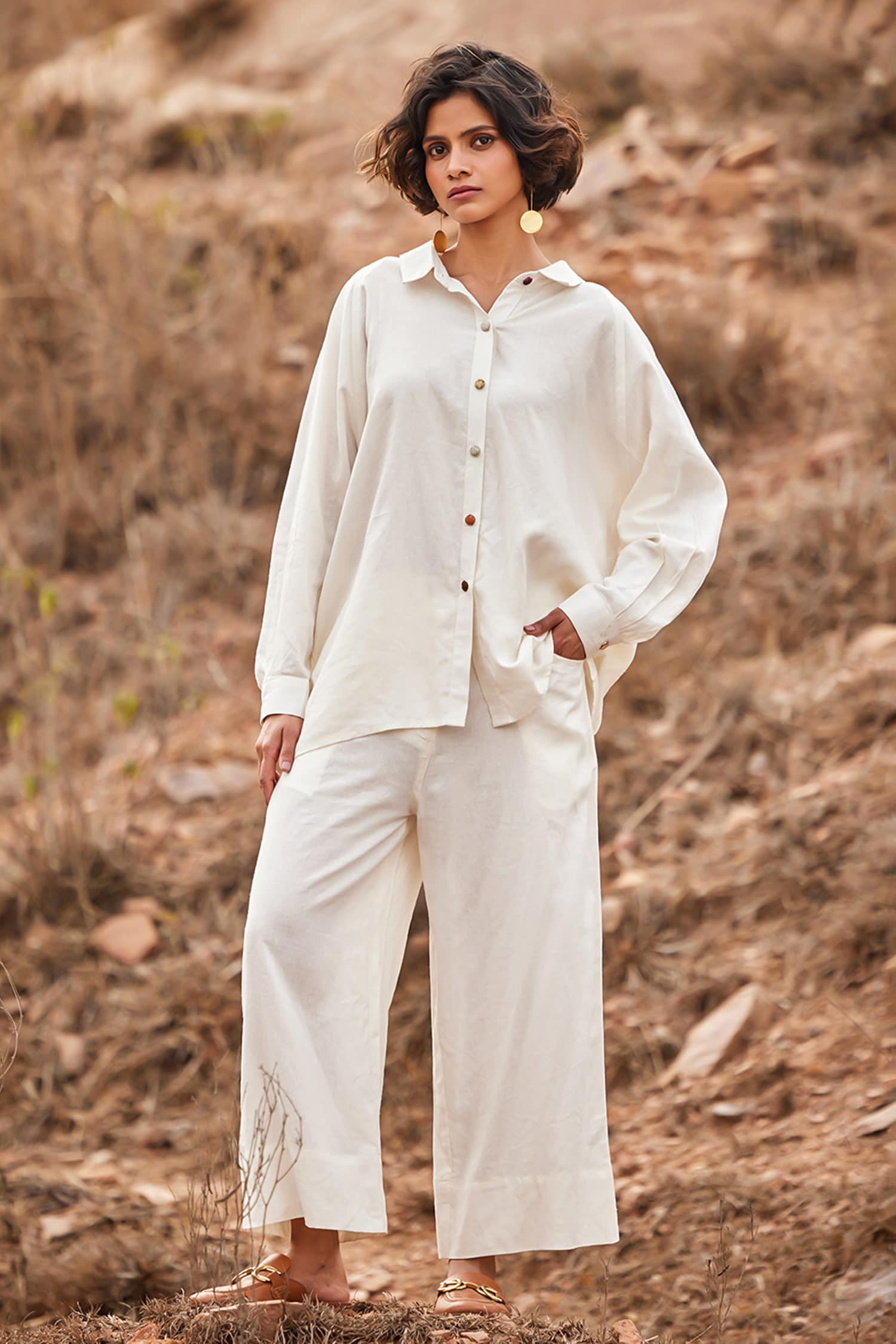 Kharakapas - Off White Linen Plain Heer Wide Legged Pant For Women