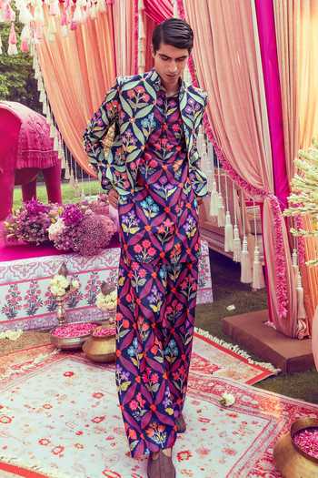 Men’s White Floral Jacquard Silk Kurta Pant Jacket Set Timeless Ethnic Elegance - Buy main image 1