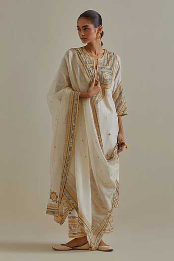 Pink - Running Stitch Cotton Straight Kurta with Ikat Patchwork 15