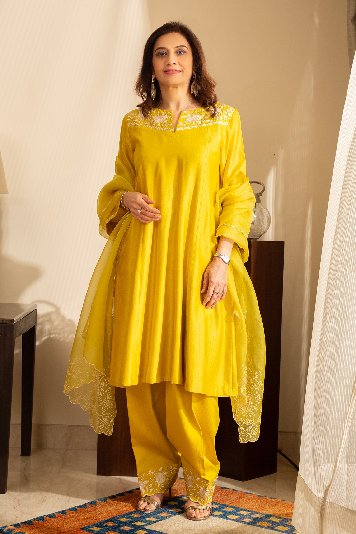 Buy Yellow Kurta Pure Silk Chanderi Embroidered Floral Notched Round ...