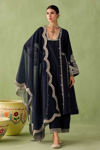 Women Maroon Viscose Chanderi Designer Embroidery Work Kurta Set With Dupatta main image 1