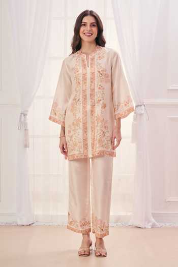 Fawn Linen Kurta Set With Butterfly Inspired Abstract Print