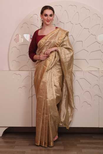Buy Brown Organza Woven Floral Square Neck Saree With Embroidered ...