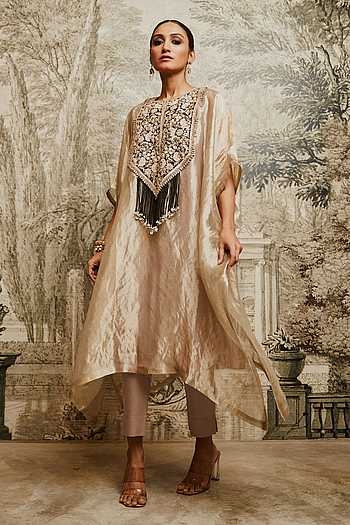 Gajri Crepe embroidered Kaftan Set with Beautiful Plazo & Potli main image 0