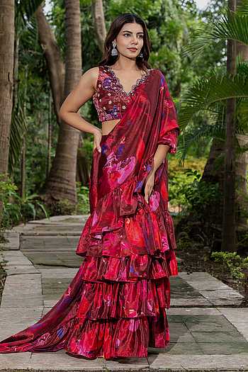 Watercolour Floral Print Pre-Draped Saree Set