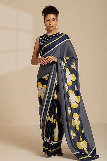 Swirling Floral Print Saree With Unstitched Blouse Piece