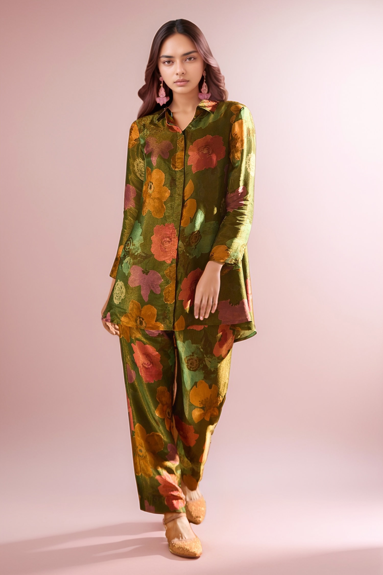 Floral Pattern Straight Kurta & Pant Set 