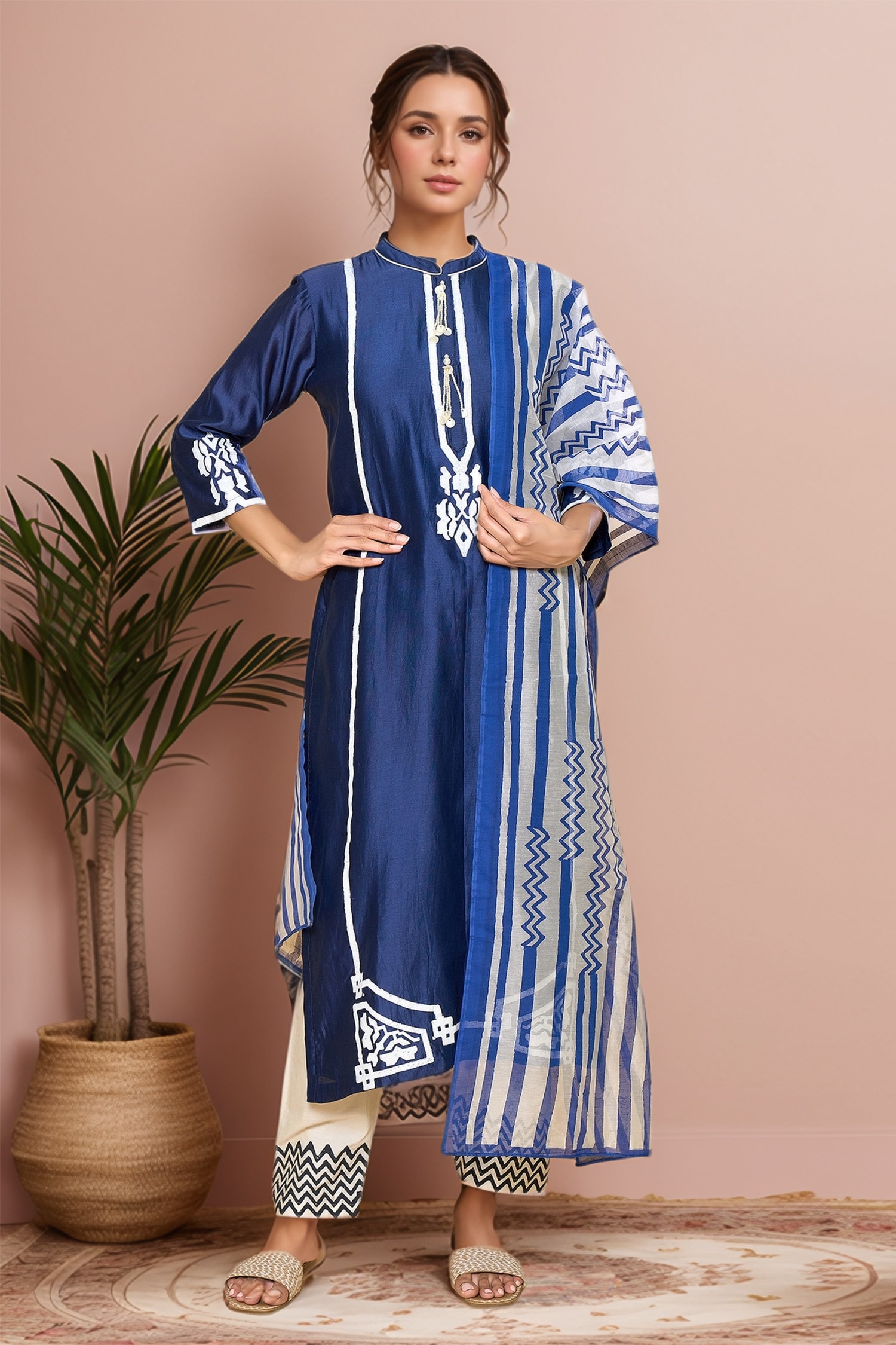 Contrast Geometric Print Kurta Pant Set 