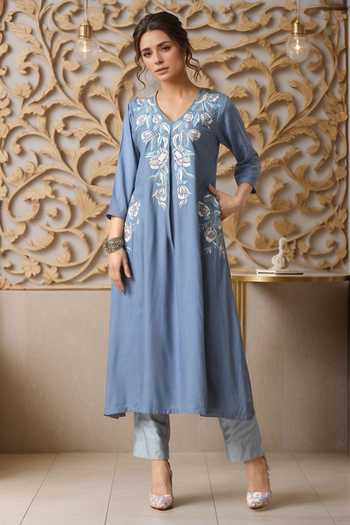 Floral Sequin Embroidered Kurta With Pant 