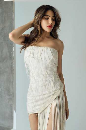 Nikki Tamboli in Ivory Short Dress with Embellishments and Cords XS / Ivory