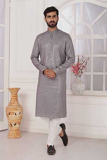 Purple Embroidered Kurta Set With Aligadhi Pant 