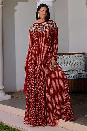 Buy Red Georgette, Organza, Satin Sequins, Sara Bandhani Pattern