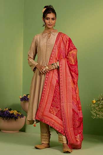 Nyomi Silk Suit Set