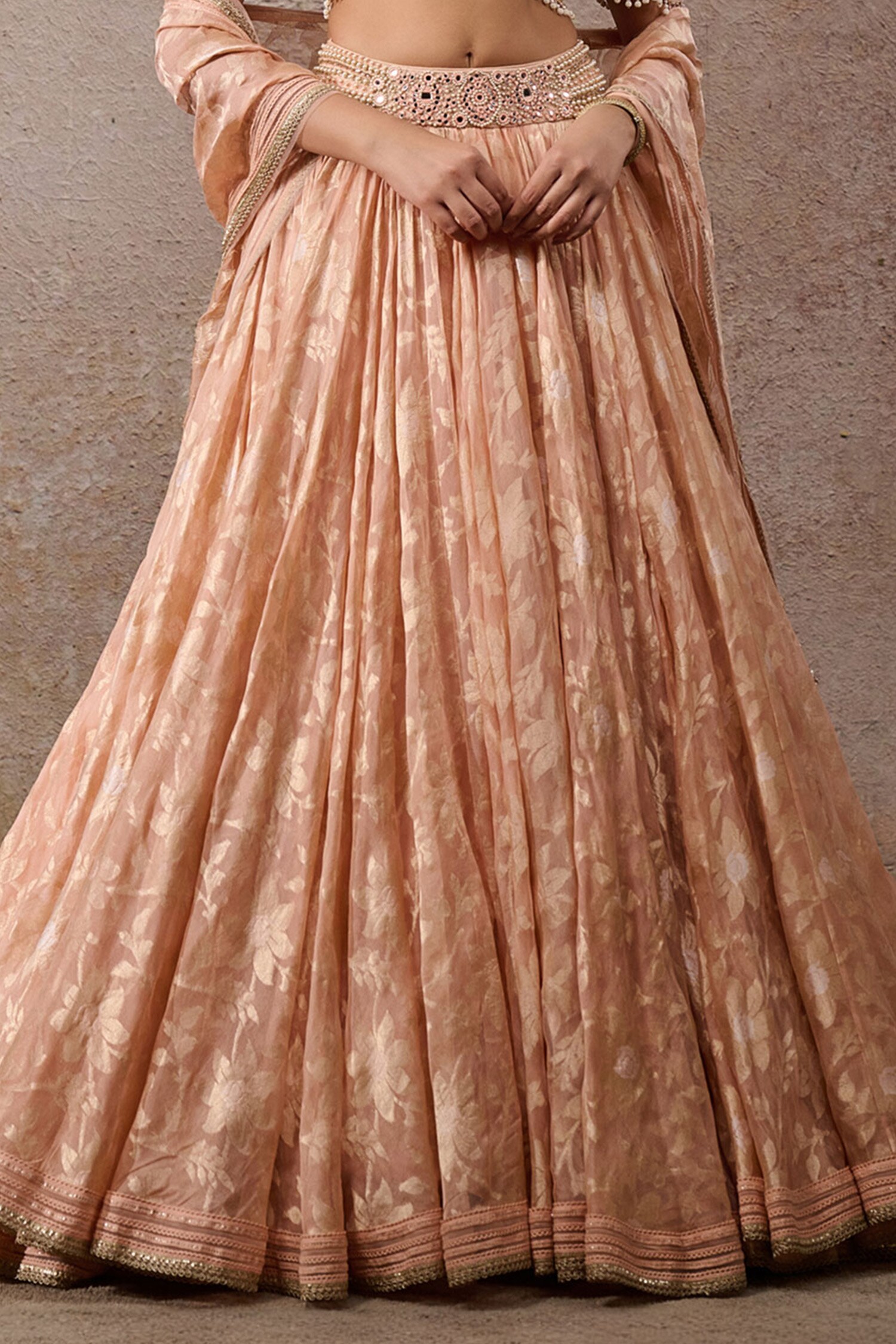Shop Tarun Tahiliani Lehengas online in US | Discover
