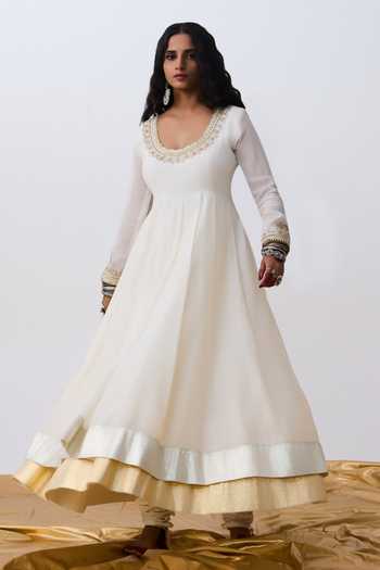Latest Designer /price/women's Cotton Gowns under 20000