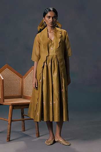 Scalloped Organza Jacket & Silk Chanderi Dress