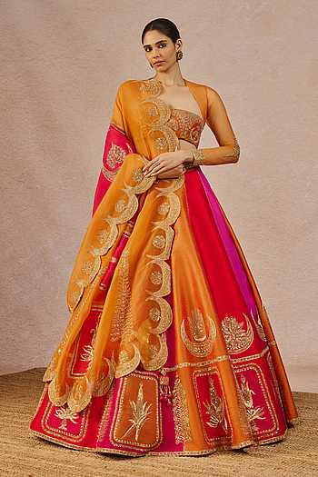 ladies lehenga dress What Is a Lehenga? Wedding Lehenga Guide for Brides & Guests