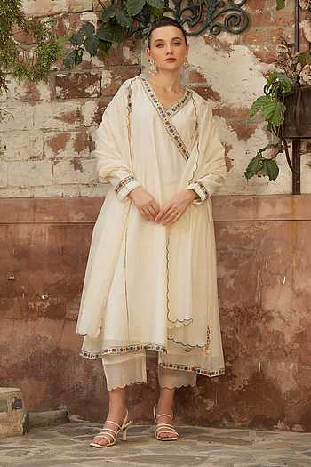 Meherbaan Angrkha Kurta Set