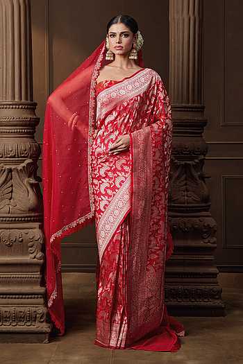 Banarasi Silk Saree With Dupatta Veil