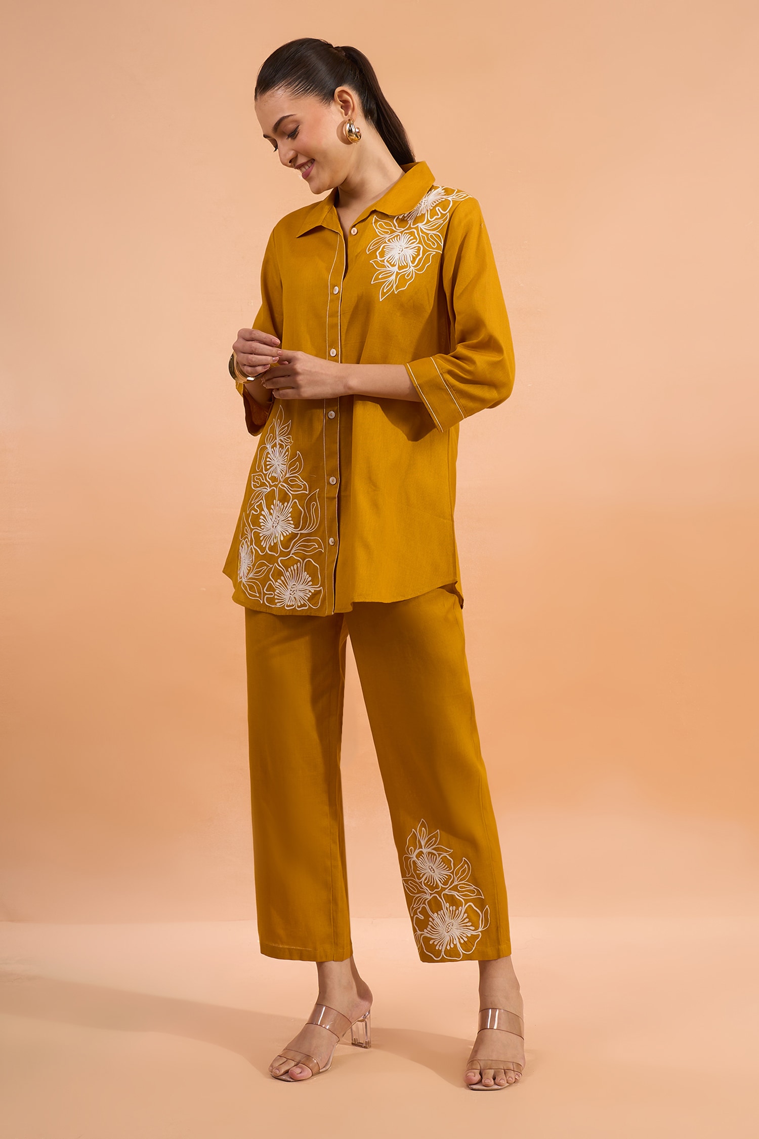 Embroidered Cotton Linen Kurta & Pant Set 