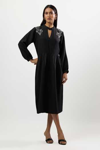 Buy Black Linen Embroidery Keyhole , V-, High Midi Dress For Women by  Linera Online at Aza Fashions.