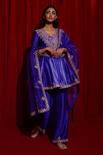 Aavya Embroidered Anarkali Set
