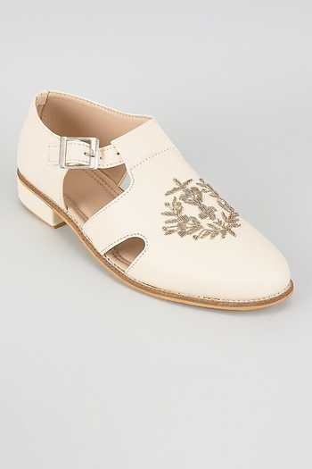 Shop Ivory designer Footwear for Men Online in US | Aza Fashions Shop Ivory designer Footwear for Men Online in US | Aza Fashions