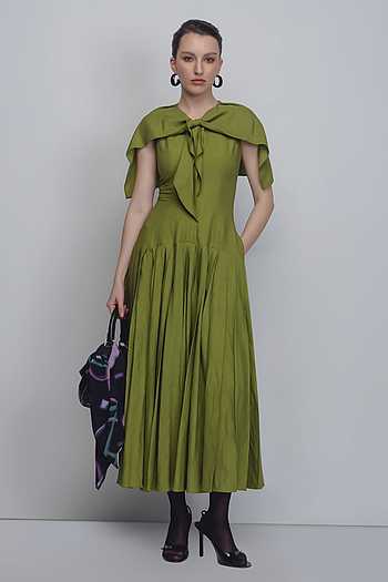 Shop Green designer Linen Dresses for Women Online | Aza Fashions