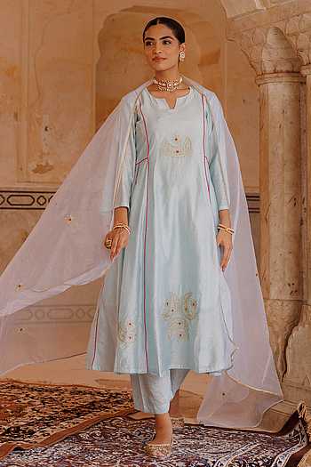 Embroidered Kurta Set