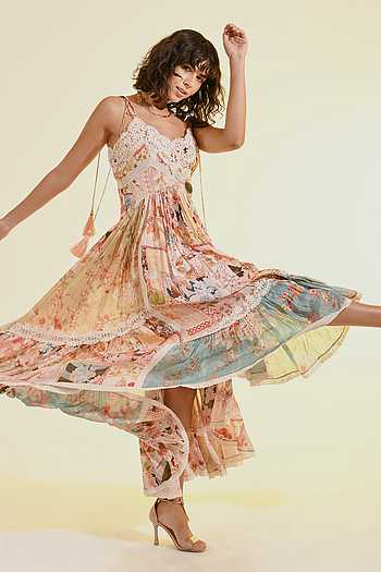 chinese dress ladies Amazon.com: Women Y2K Lace Patchwork Cami Dresses Sexy Sleeveless Open Back  Ruffle Hem Midi Dress Slim Evening Party Dress (Beige, s) : Clothing, Shoes  & Jewelry