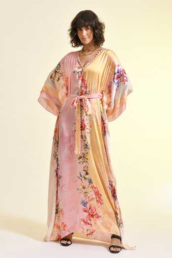 Bhanuni By Jyoti | Designer Sarees, Gowns, Lehengas | Aza Fashions