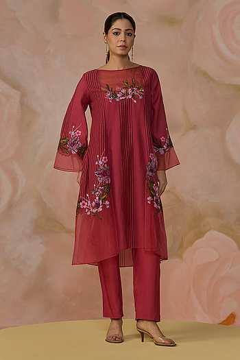 Hand Embroidered Textured Cotton Kurta & Pant Set