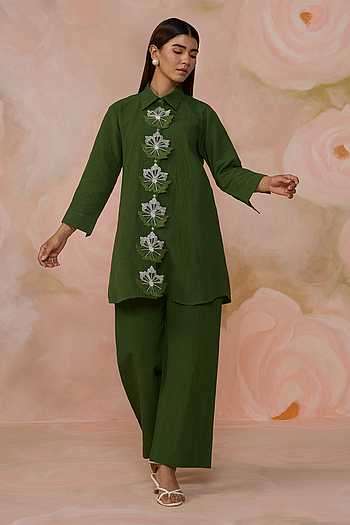 Hand Embroidered Kurta & Pant Set