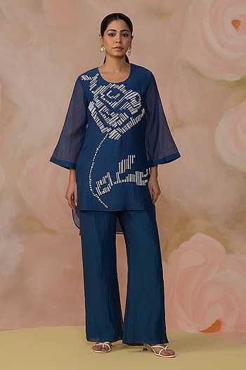 Hand Embroidered Chanderi Kurta & Pant Set