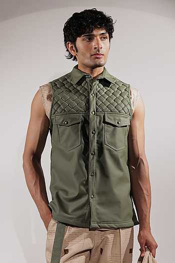 Weaving Detail Sleeveless Jacket