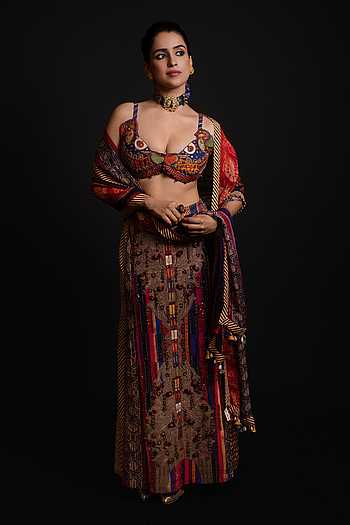 Najka Embroidered Blouse Skirt Set