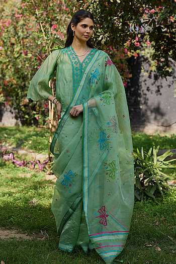 Garden Butterfly Green Jamdani Saree