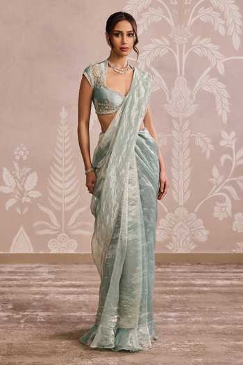 Placement Embroidered Saree With Blouse