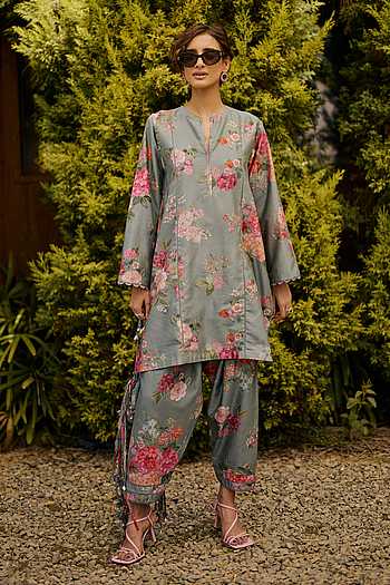 Powder Blue Floral Print Kurta & Pant Set