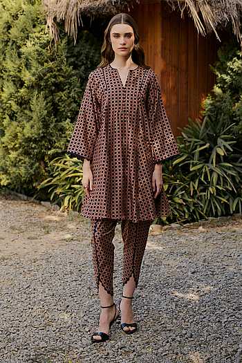Geometric Print Kurta & Dhoti Pant Set